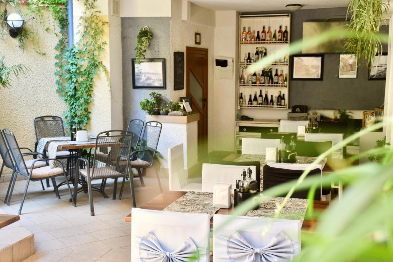 Family Hotel Apolonia Sozopol Extérieur photo