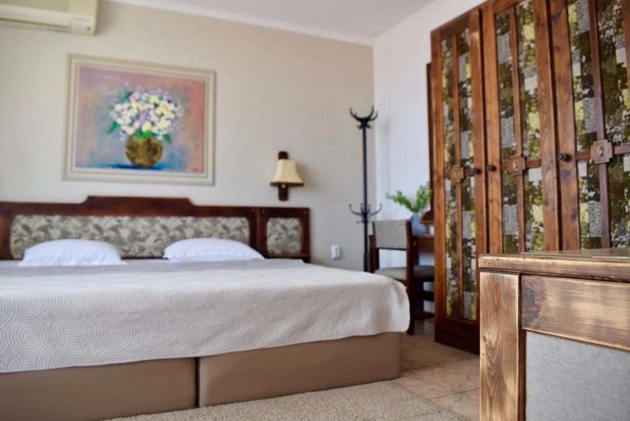 Family Hotel Apolonia Sozopol Extérieur photo